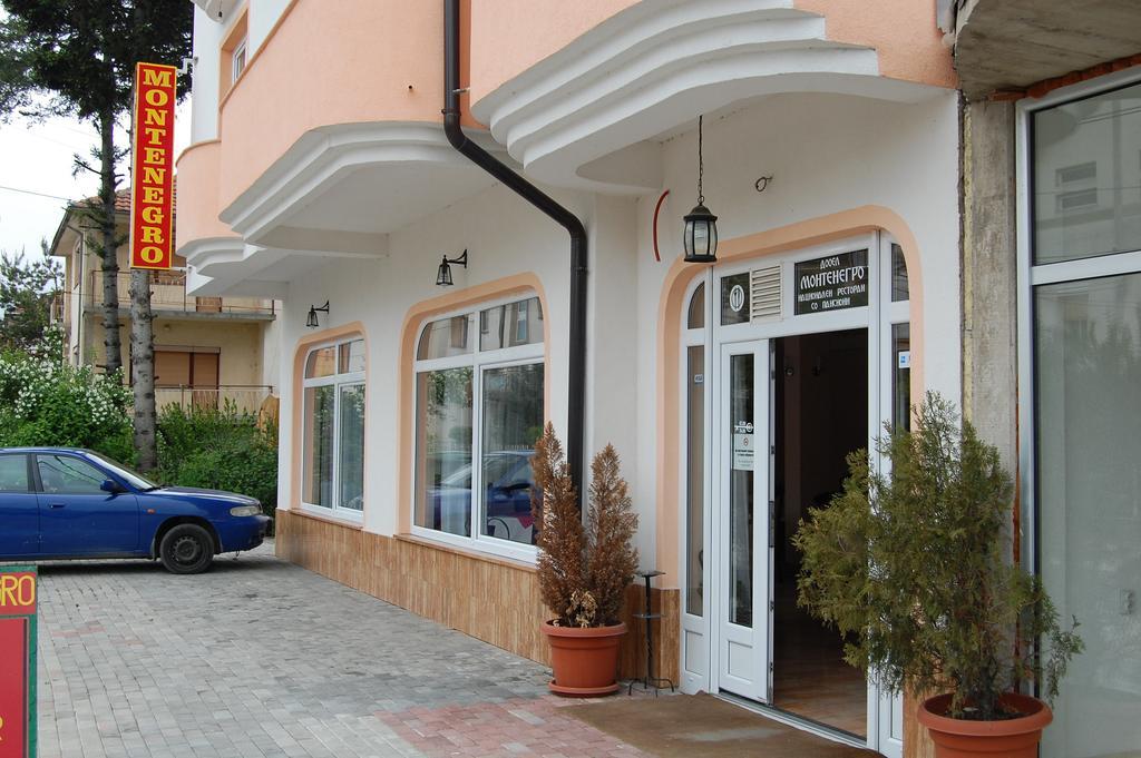 סטרוגה Hotel Montenegro מראה חיצוני תמונה