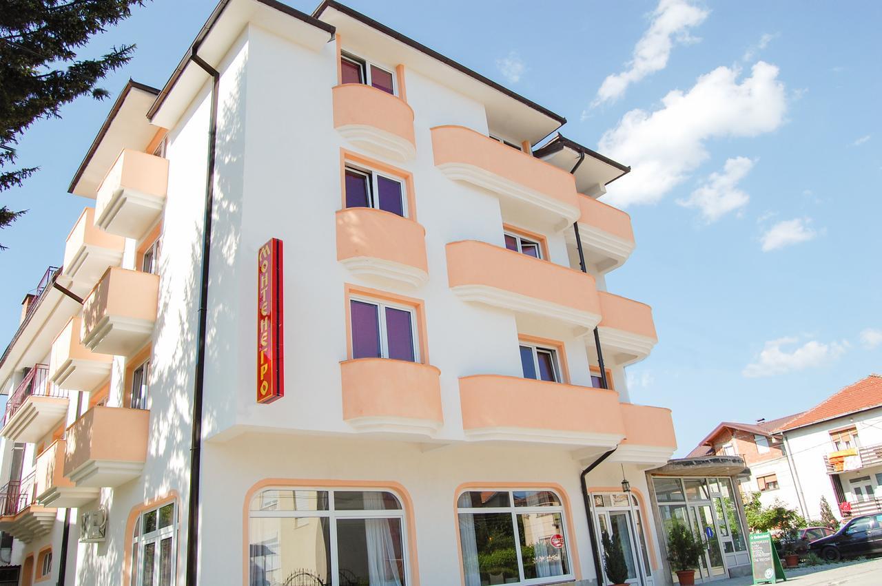 סטרוגה Hotel Montenegro מראה חיצוני תמונה
